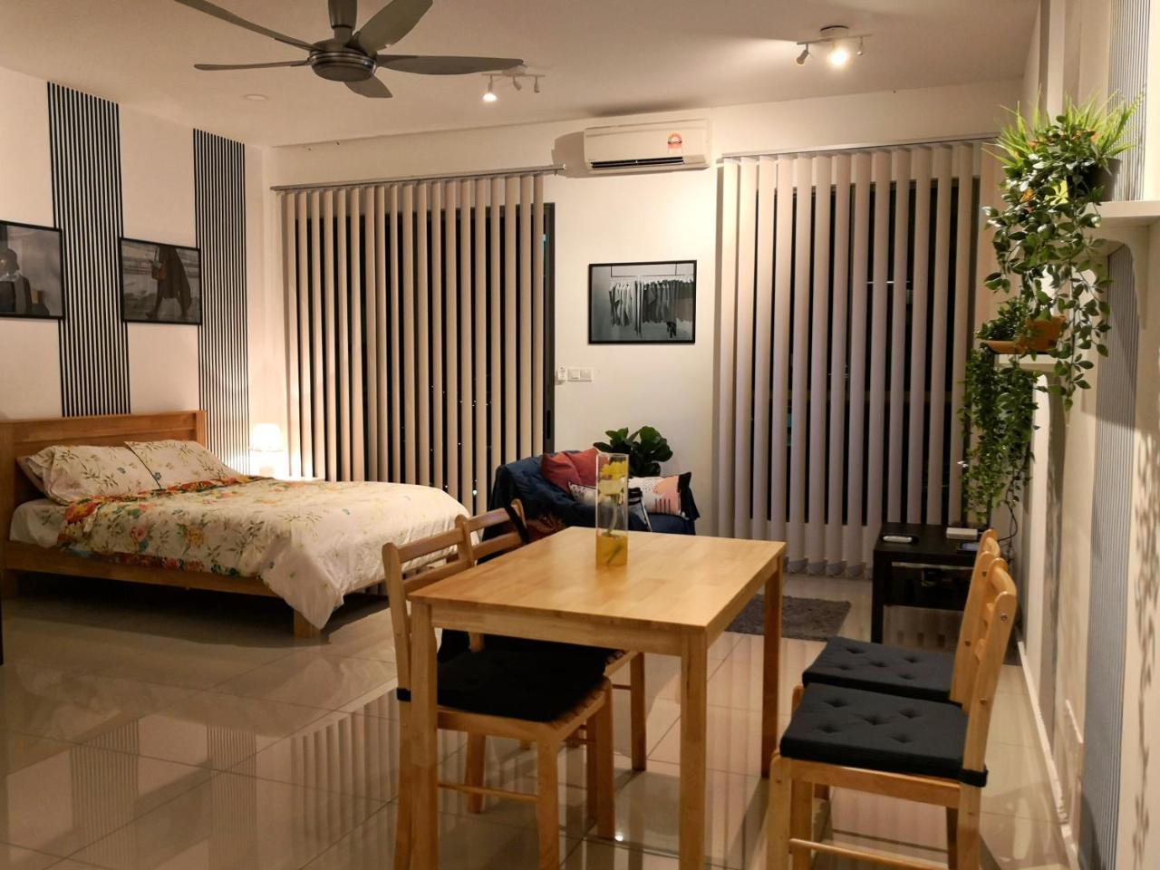 Colour-Theme Designed, Private Studio Home, Cybersquare 27B Cyberjaya, Flexihome-My מראה חיצוני תמונה