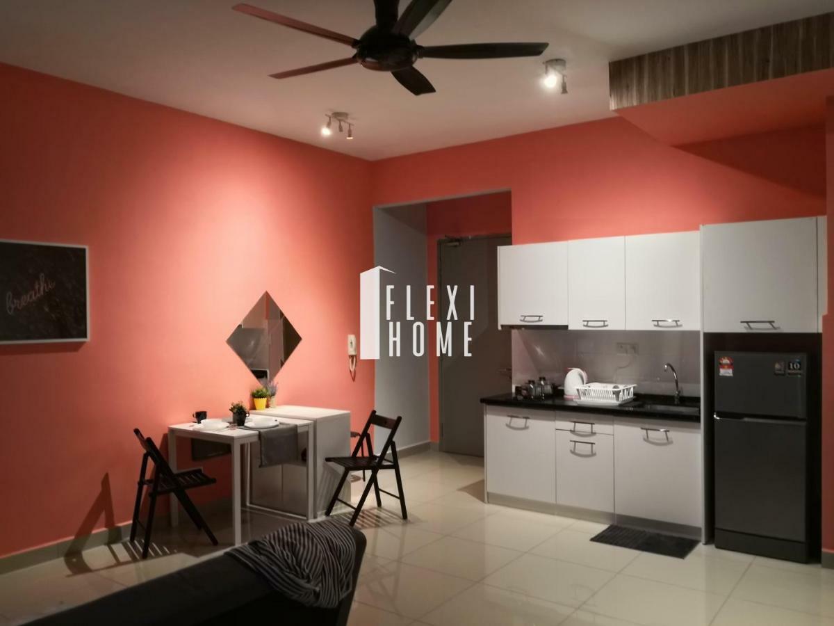 Colour-Theme Designed, Private Studio Home, Cybersquare 27B Cyberjaya, Flexihome-My מראה חיצוני תמונה