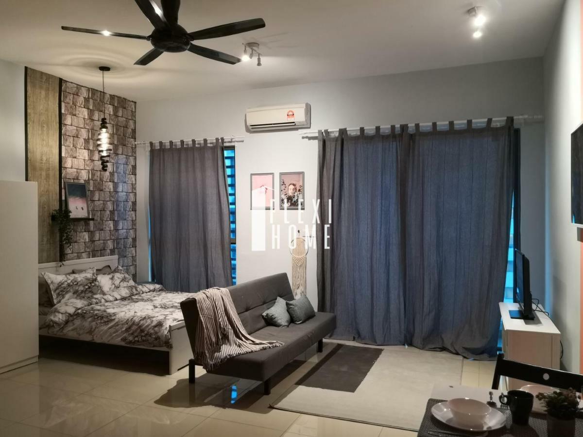 Colour-Theme Designed, Private Studio Home, Cybersquare 27B Cyberjaya, Flexihome-My מראה חיצוני תמונה