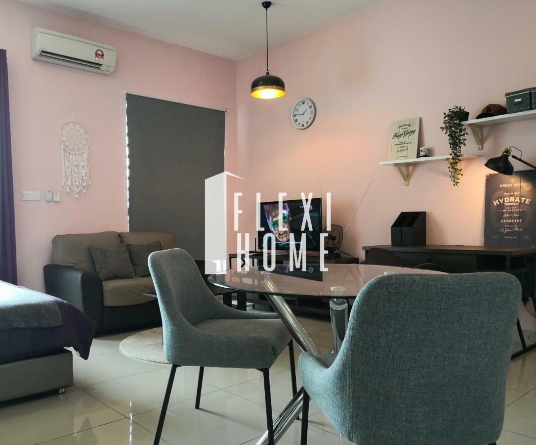 Colour-Theme Designed, Private Studio Home, Cybersquare 27B Cyberjaya, Flexihome-My מראה חיצוני תמונה